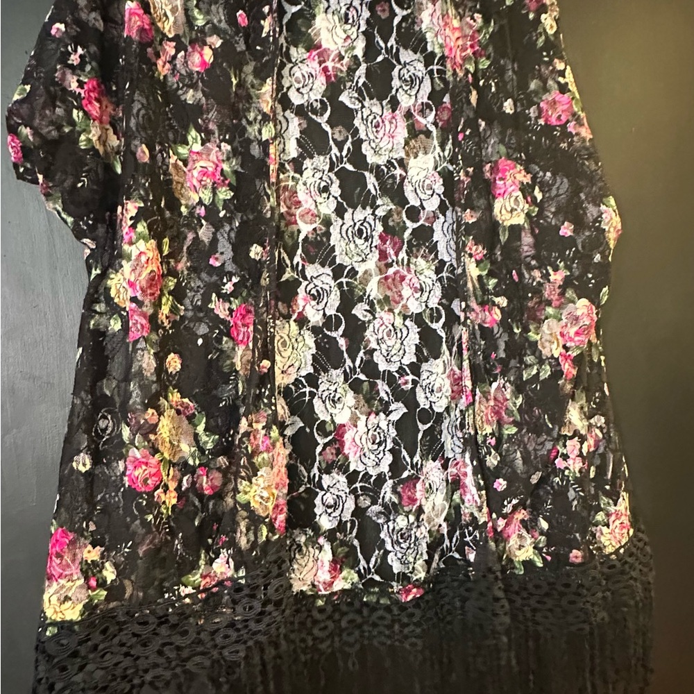Floral Lace Kimono Cardigan